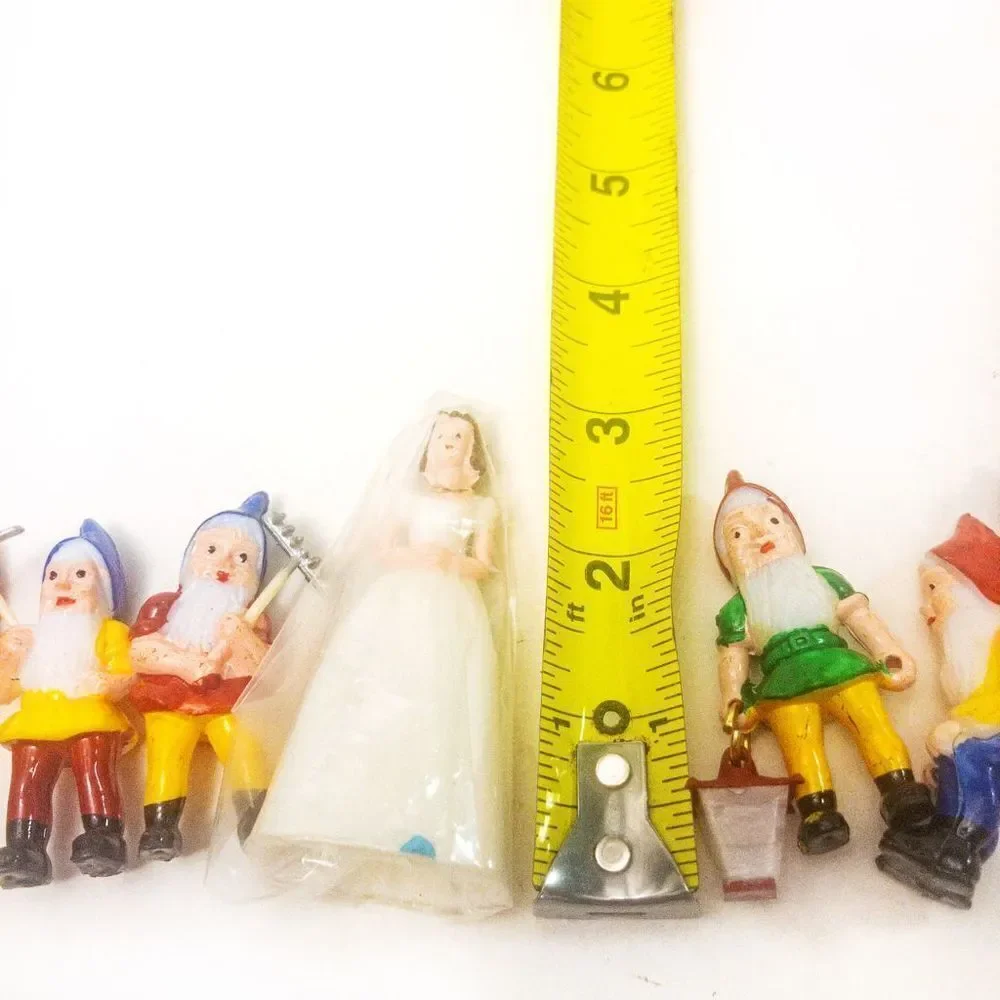 1940’s VTG Disney Snow White & The Seven Dwarfs Plastic Cake Toppers